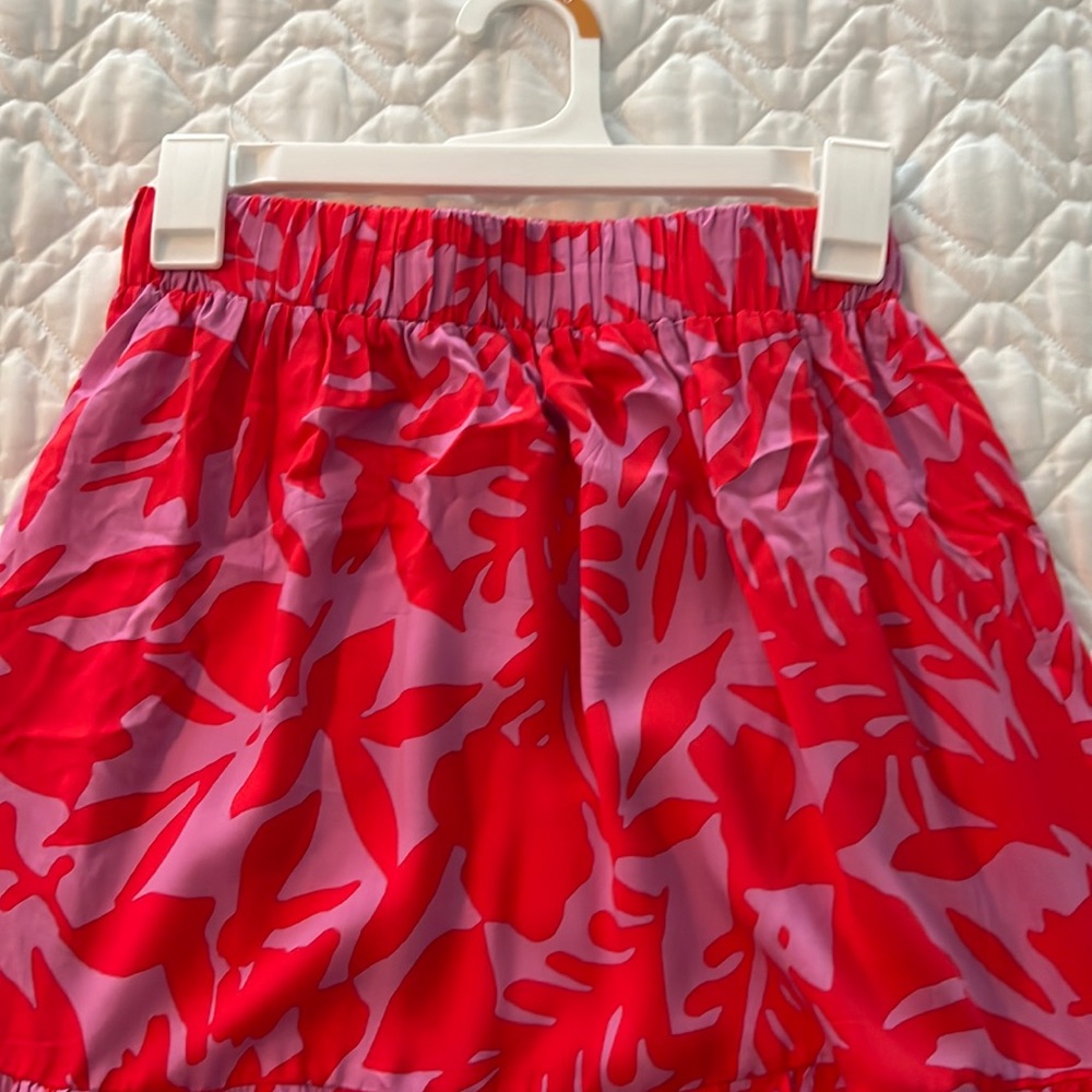 Maxi skirt! Great red and light purple color.